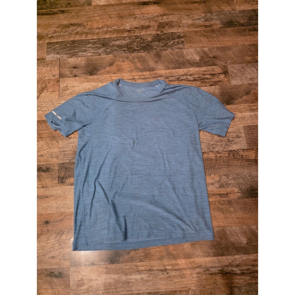 Old Navy Active Breathe On Mens Large Blue Go-Dry Cool Raglan‎ Training T-Shirt